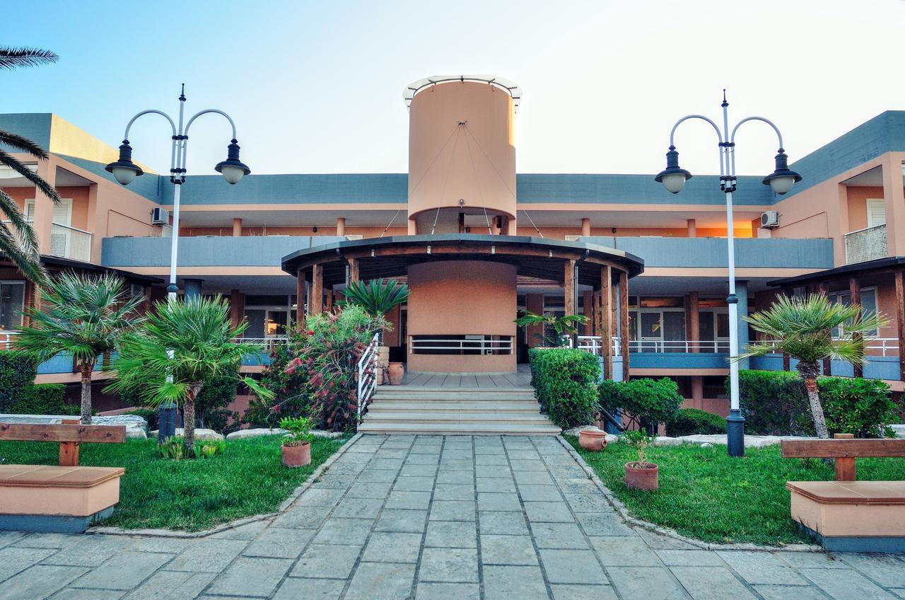 Blue Marine Village Rodi Garganico Exterior photo
