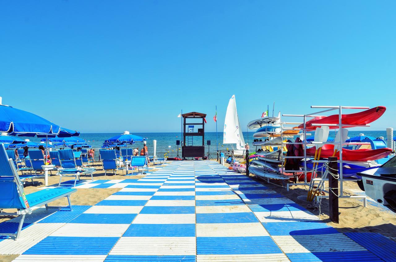 Blue Marine Village Rodi Garganico Exterior photo